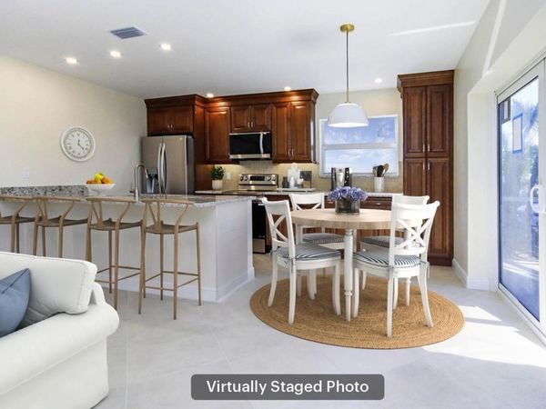 827 E Gulf Dr, Unit M4, Sanibel, FL 33957