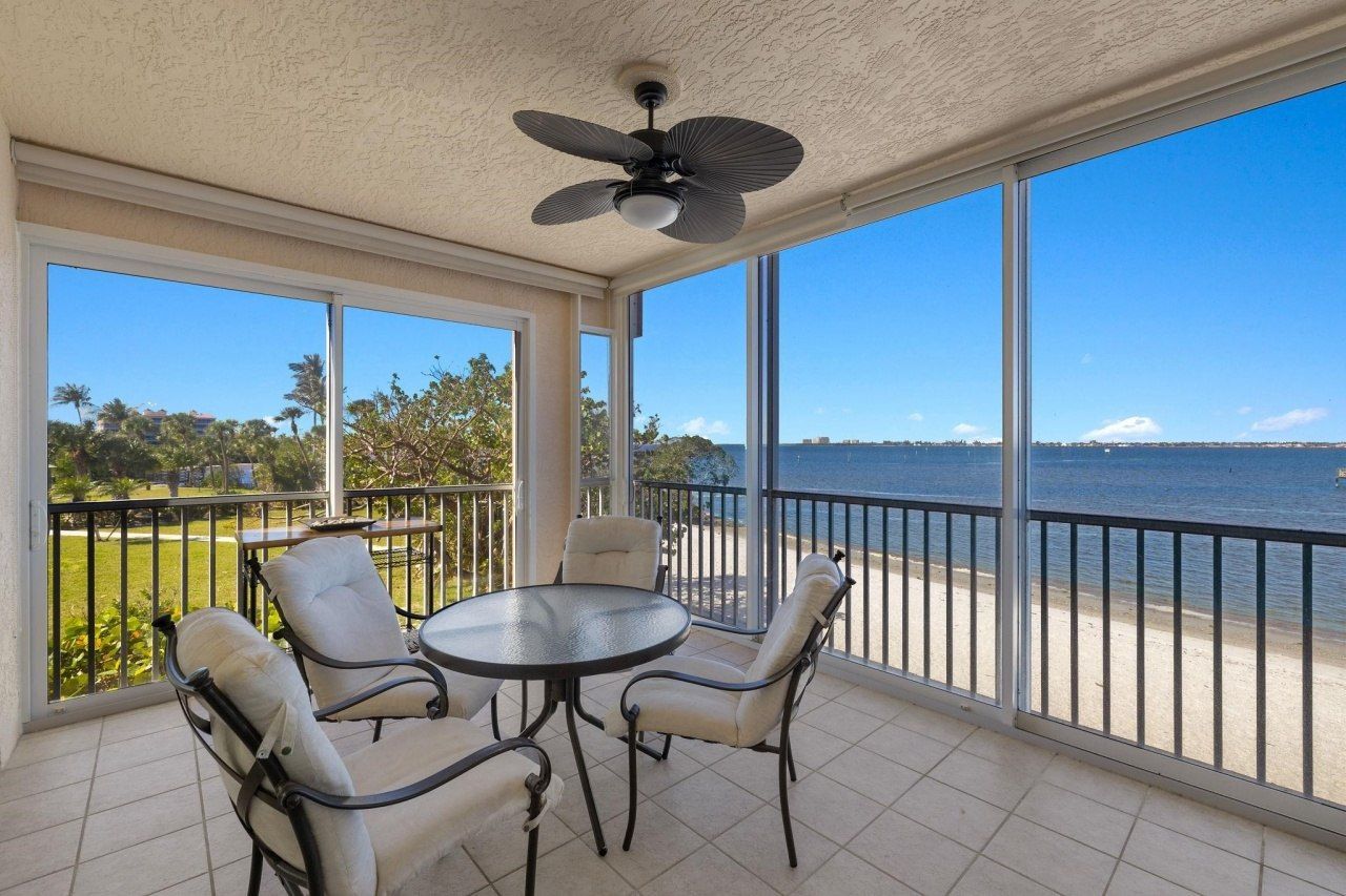 14811 Laguna Dr, Unit 101, Fort Myers, FL 33908 Photo