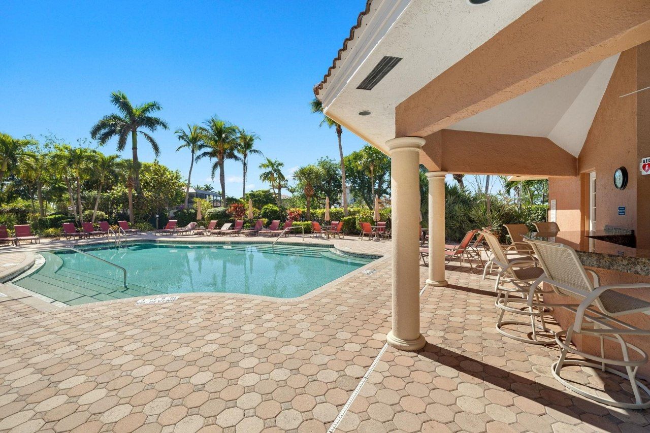 14811 Laguna Dr, Unit 101, Fort Myers, FL 33908 Photo