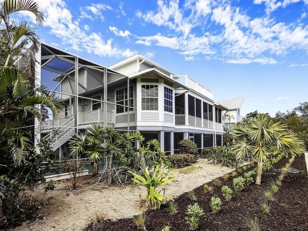 1656 Hibiscus Dr, Sanibel, FL 33957