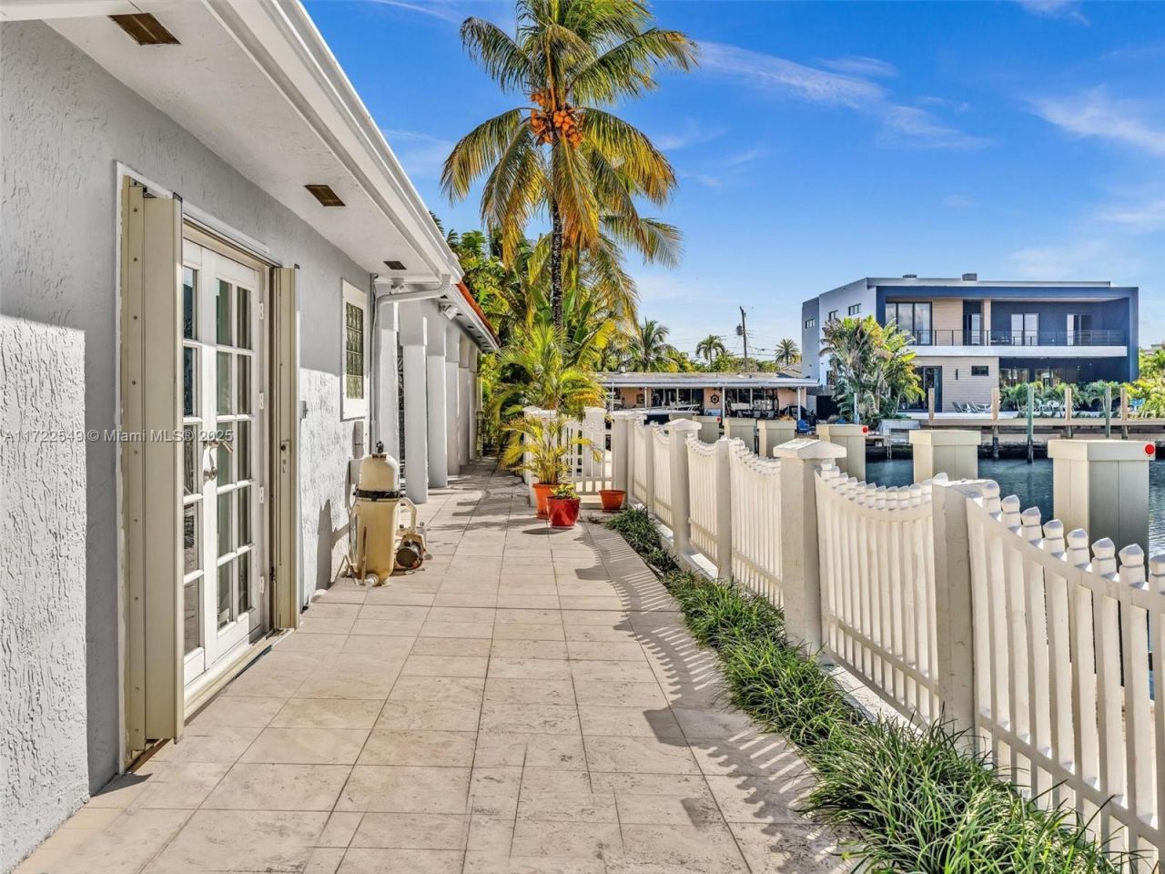 12904 Banyan Rd, North Miami, FL 33181 Photo