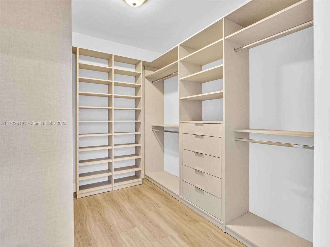 12904 Banyan Rd, North Miami, FL 33181 Photo