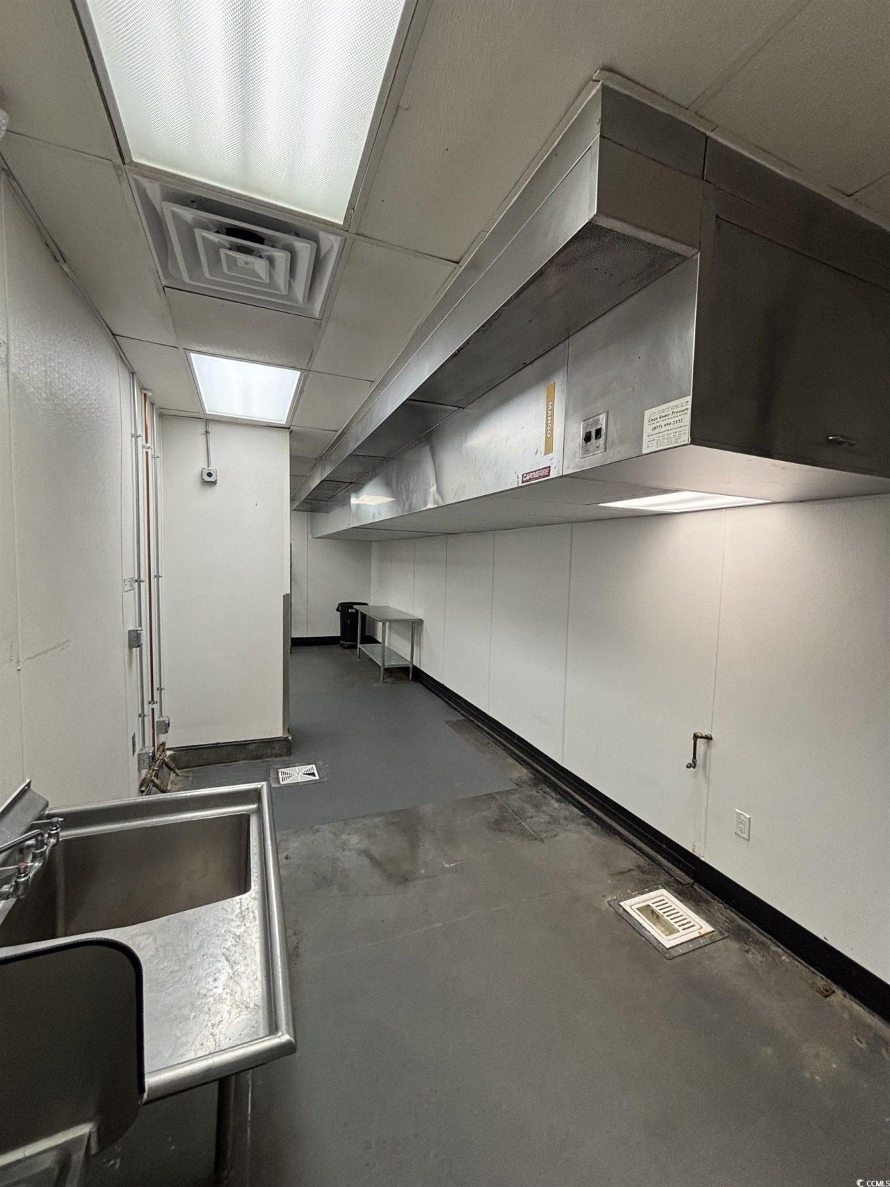 10378 Ocean Highway Photo 13