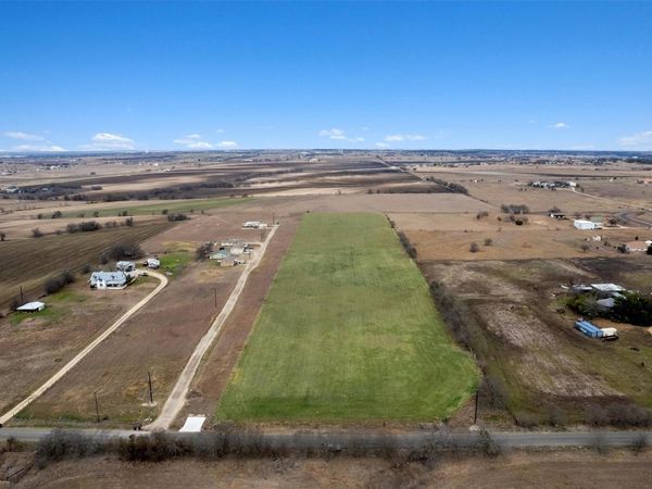 365 County Road 153, Georgetown, TX 78626