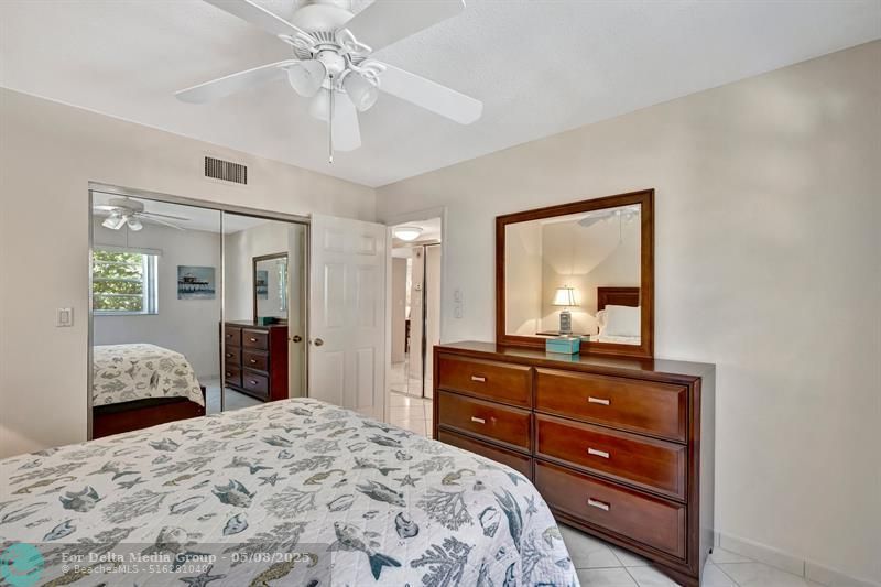 4270 NW 40th Street, Unit 302, Lauderdale Lakes, FL 33319 Photo