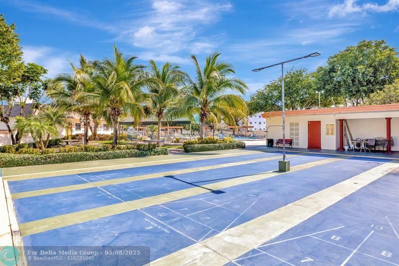 4270 NW 40th Street, Unit 302, Lauderdale Lakes, FL 33319 Photo