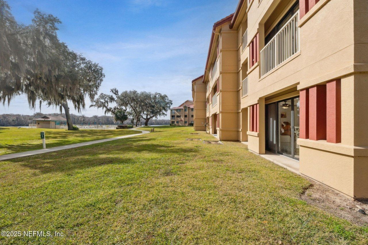 99 Broad River Place, Unit 2107, Welaka, FL 32193 Photo
