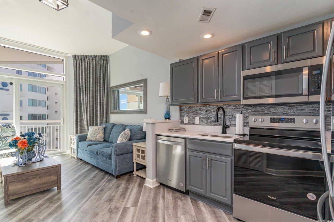 2501 S Ocean Blvd. Photo 8