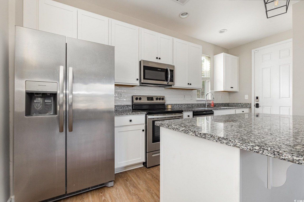 3525 Bristol Ln. Photo 13