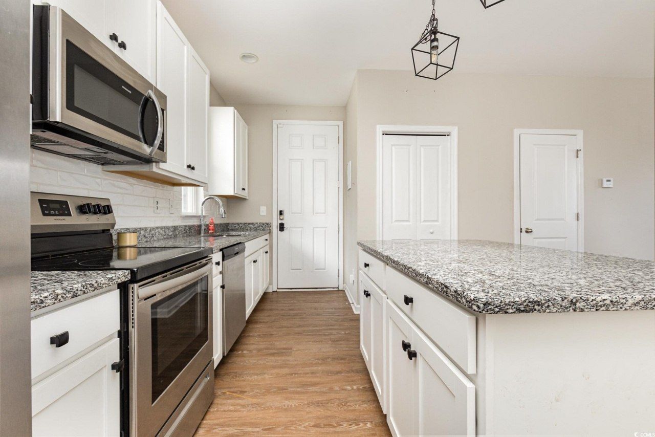 3525 Bristol Ln. Photo 14