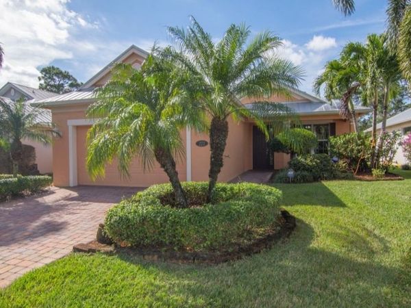 223 11th Square SW, Vero Beach, FL 32962