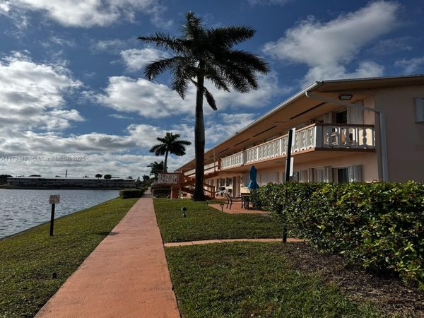 Unit 16J, Hallandale Beach, FL 33009
