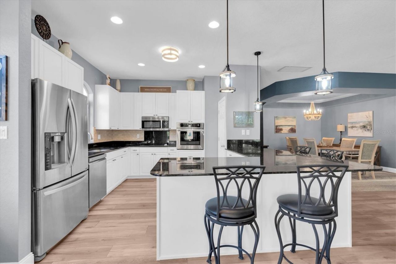 6224 Vista Verde Drive W, Saint Petersburg, FL 33707 Photo