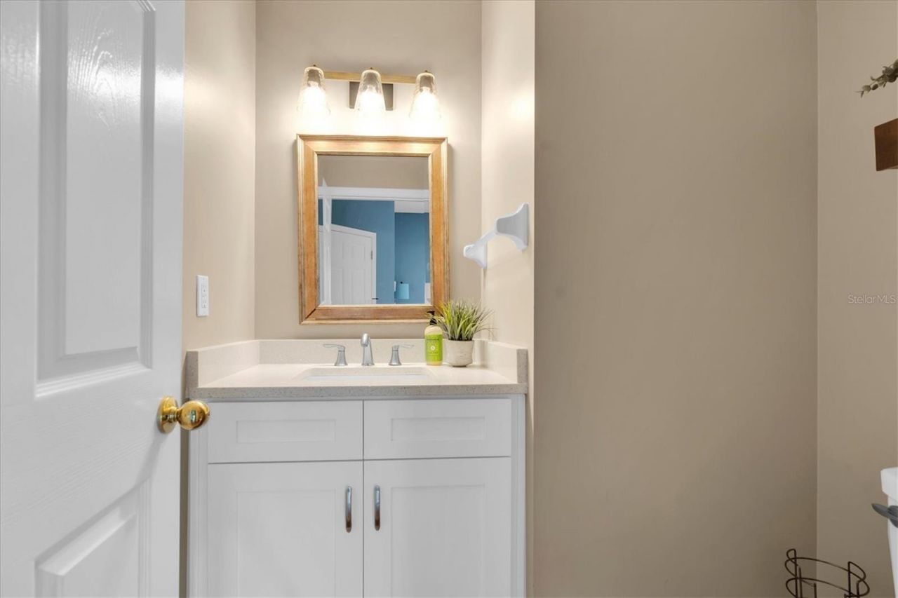 6224 Vista Verde Drive W, Saint Petersburg, FL 33707 Photo