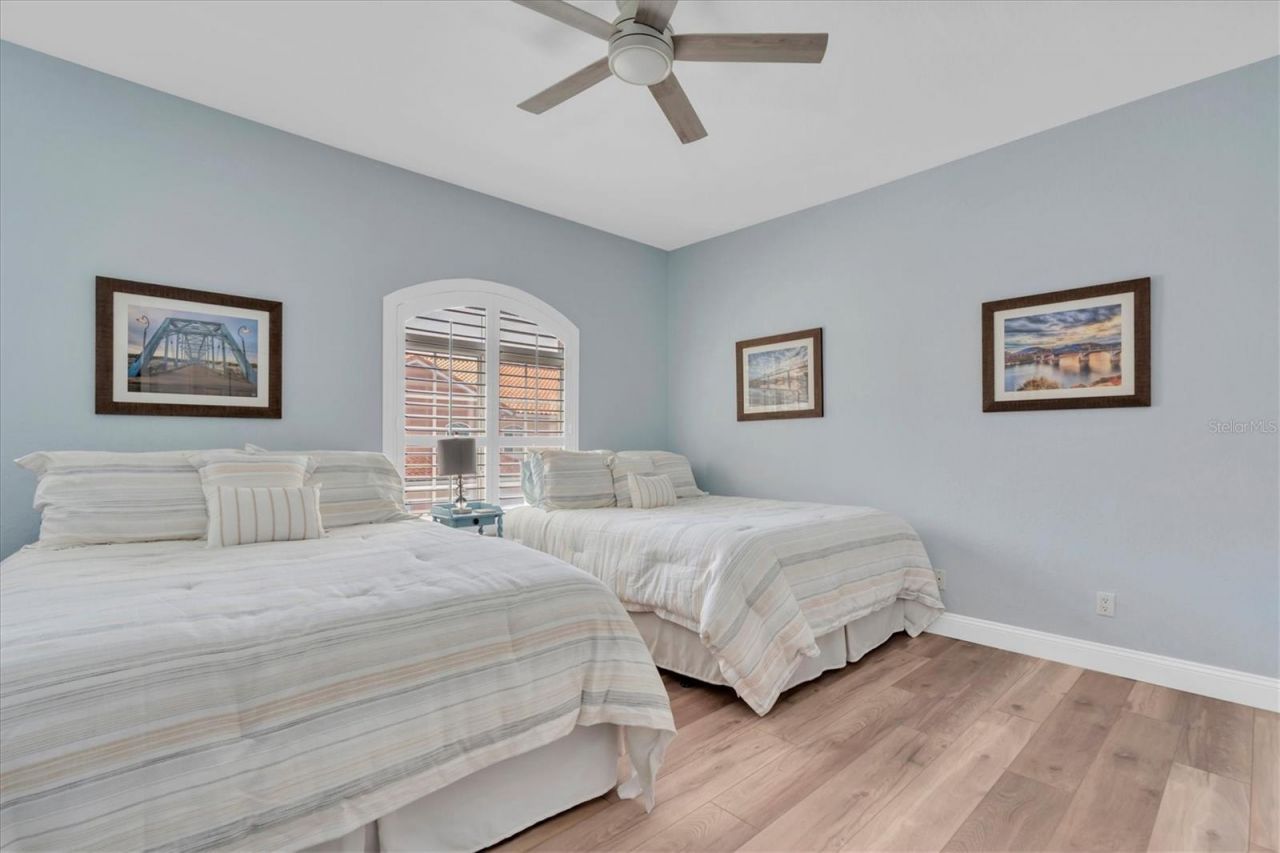 6224 Vista Verde Drive W, Saint Petersburg, FL 33707 Photo