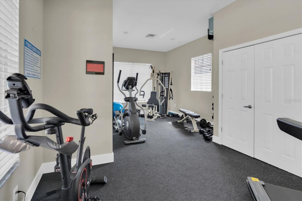 6224 Vista Verde Drive W, Saint Petersburg, FL 33707 Photo