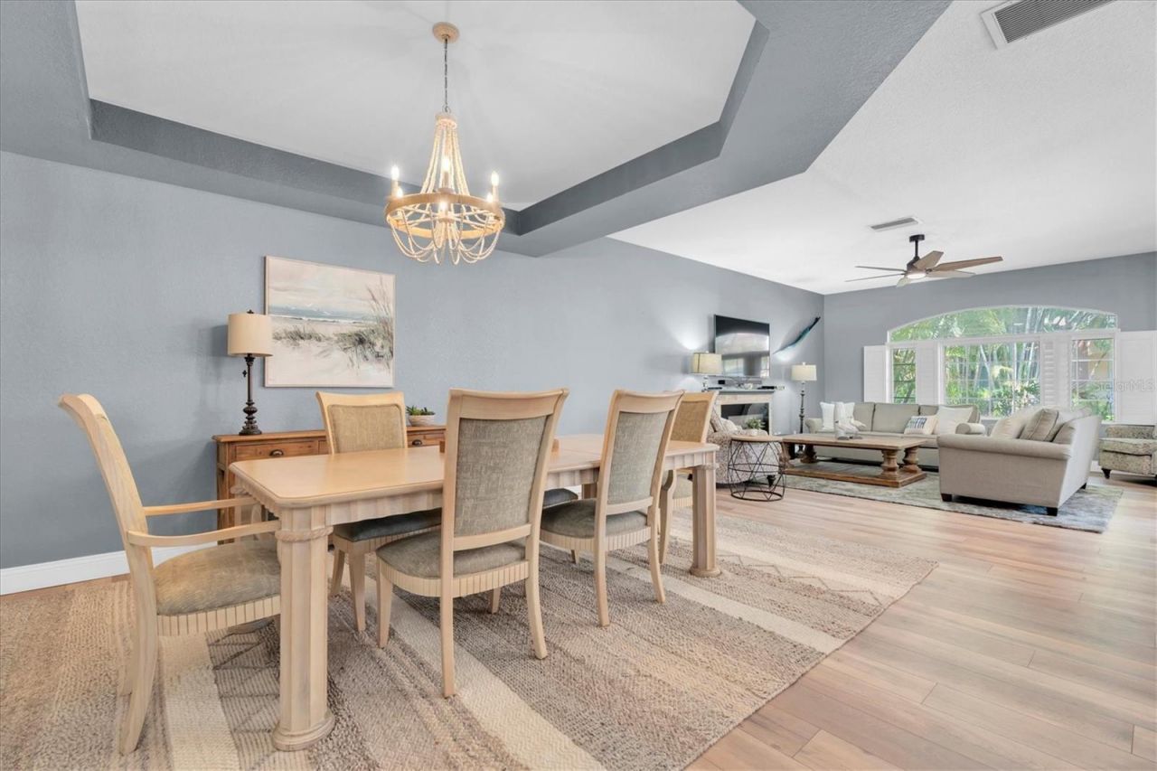 6224 Vista Verde Drive W, Saint Petersburg, FL 33707 Photo