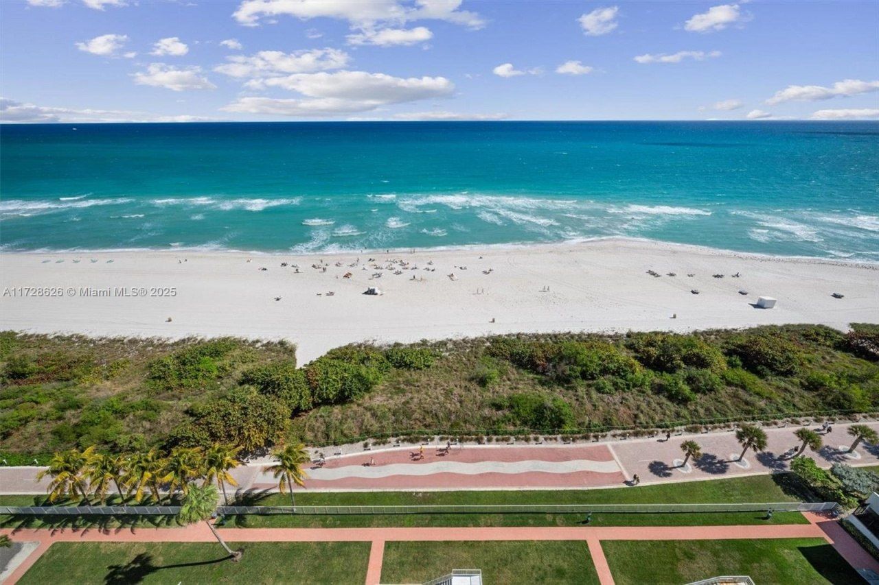 5601 Collins Ave, Unit PH-5, Miami Beach, FL 33140 Photo