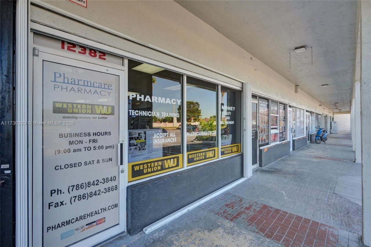 12382 Quail Roost Drive, Miami, FL 33177 Photo