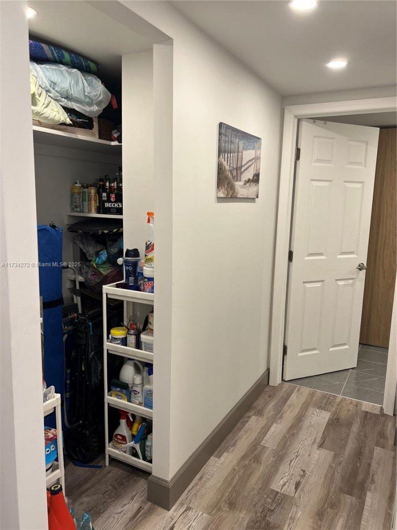 600 Three Islands Blvd, Unit 504, Hallandale Beach, FL 33009 Photo
