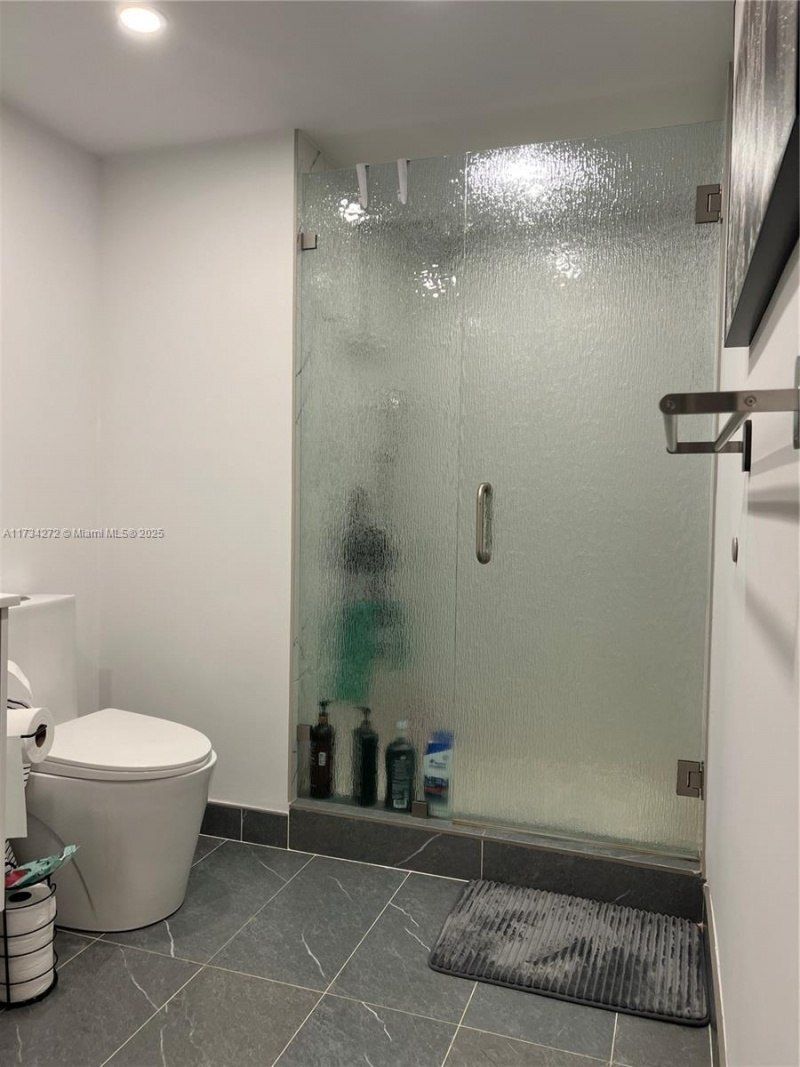 600 Three Islands Blvd, Unit 504, Hallandale Beach, FL 33009 Photo