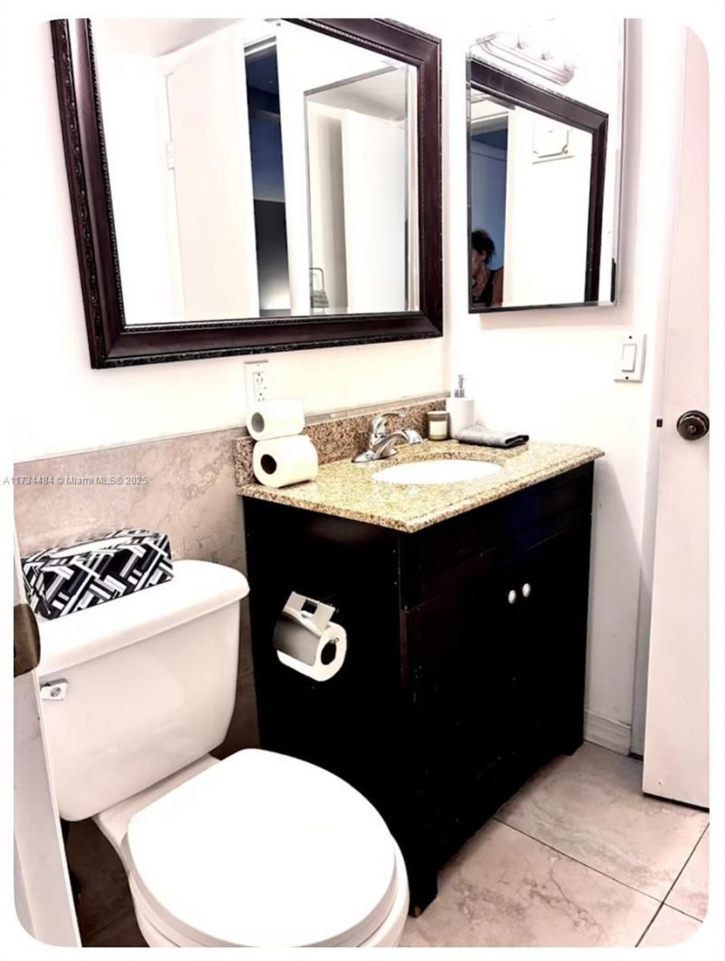 201 178th Dr, Unit 331, Sunny Isles Beach, FL 33160 Photo