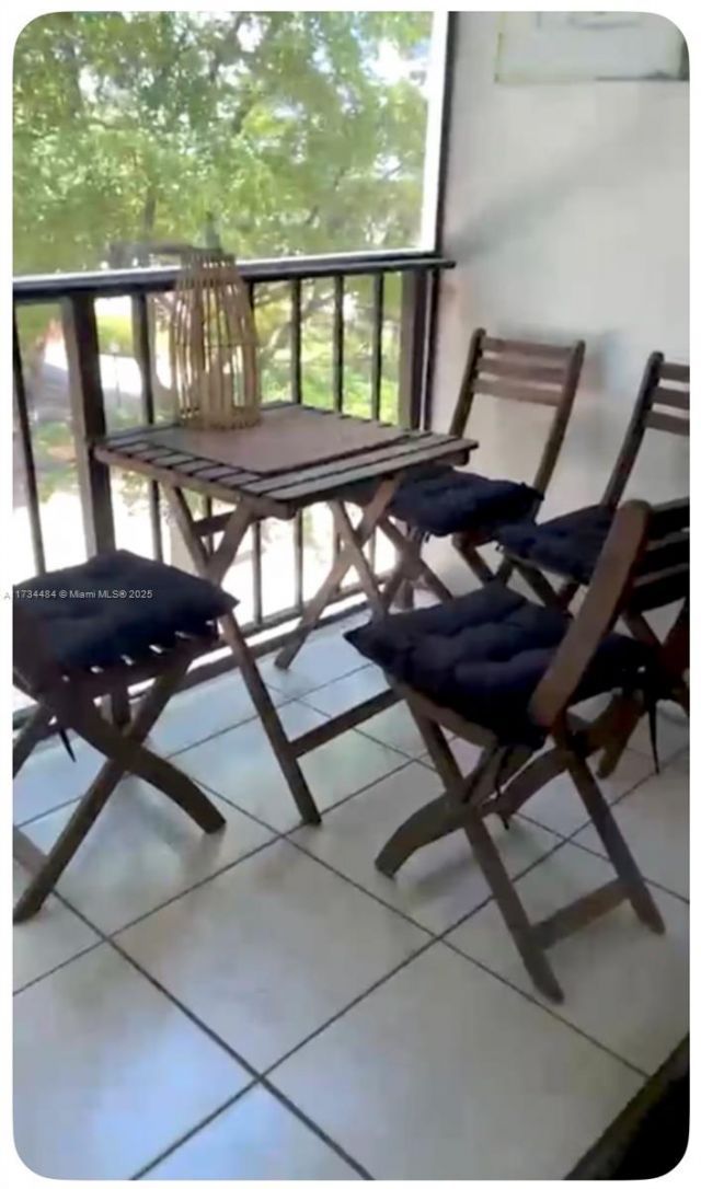 201 178th Dr, Unit 331, Sunny Isles Beach, FL 33160 Photo