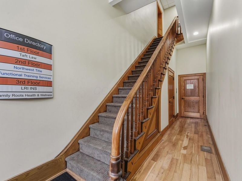 94 N Sandusky Street, Delaware, OH 43015 Photo 13