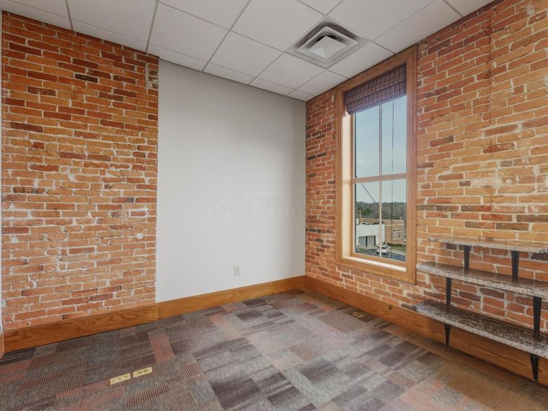 94 N Sandusky Street, Delaware, OH 43015 Photo 15