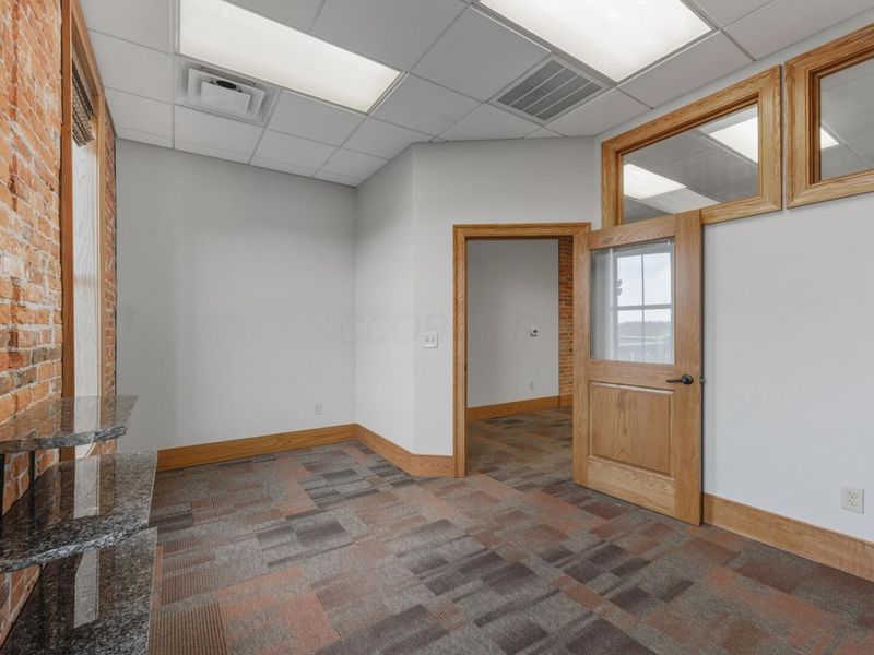 94 N Sandusky Street, Delaware, OH 43015 Photo 16