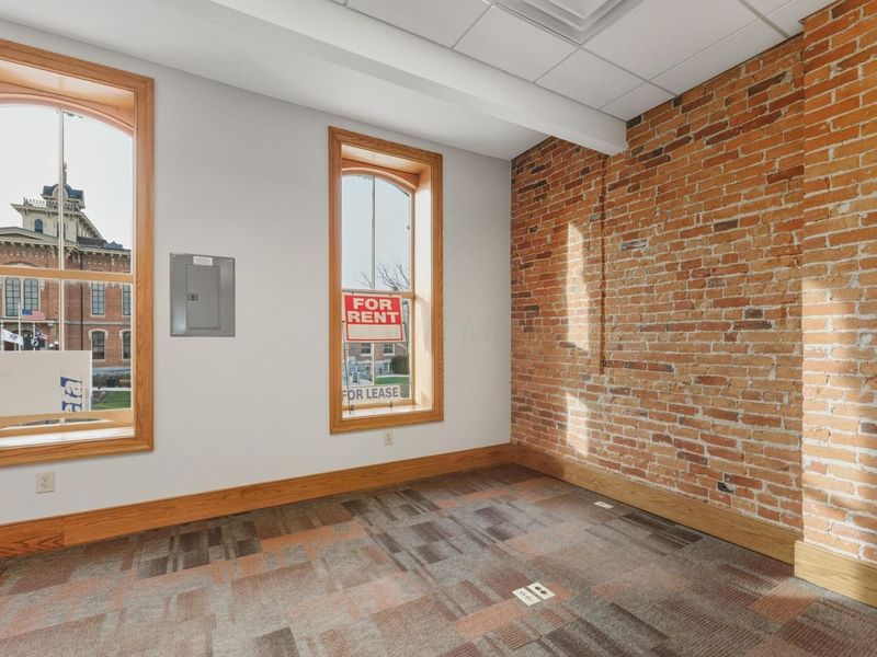 94 N Sandusky Street, Delaware, OH 43015 Photo 17