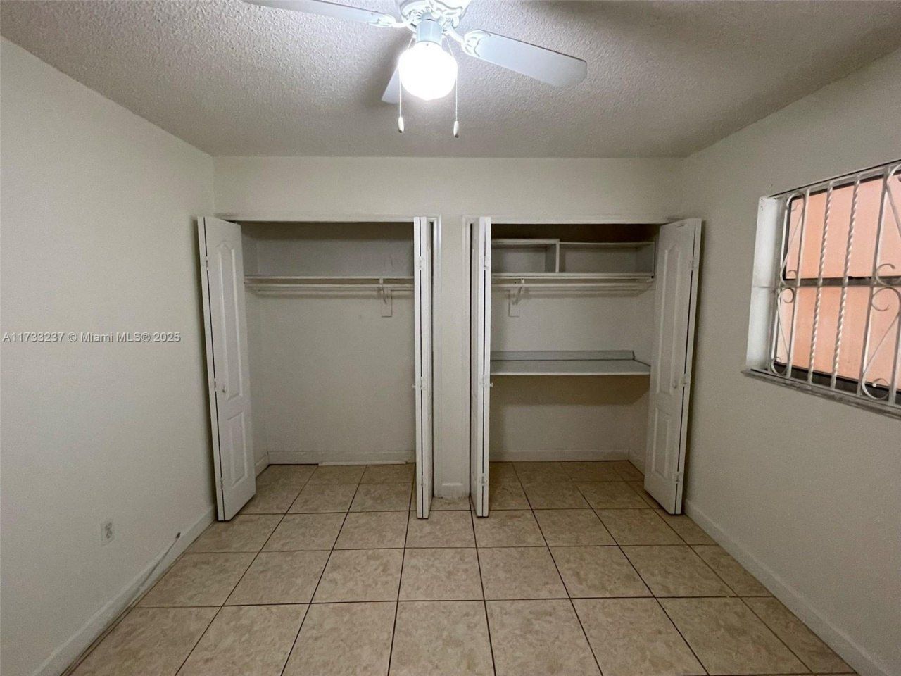 1950 W 54th St, Unit 112, Hialeah, FL 33012 Photo