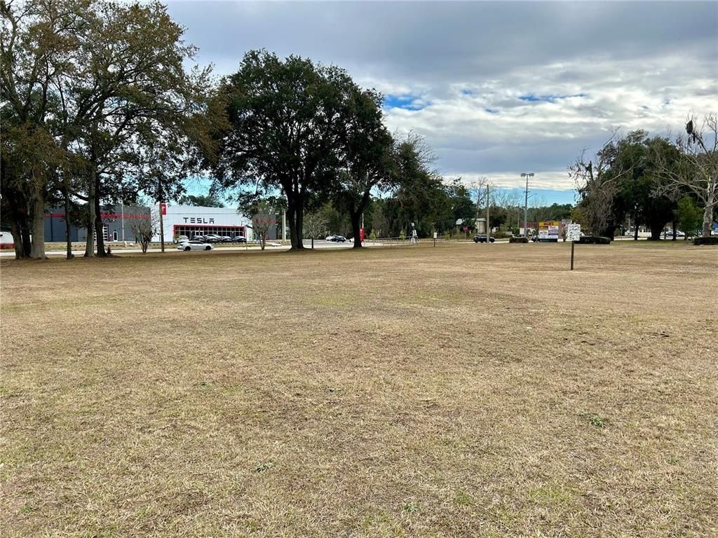 2550 N Main Street, Gainesville, FL 32609 Photo