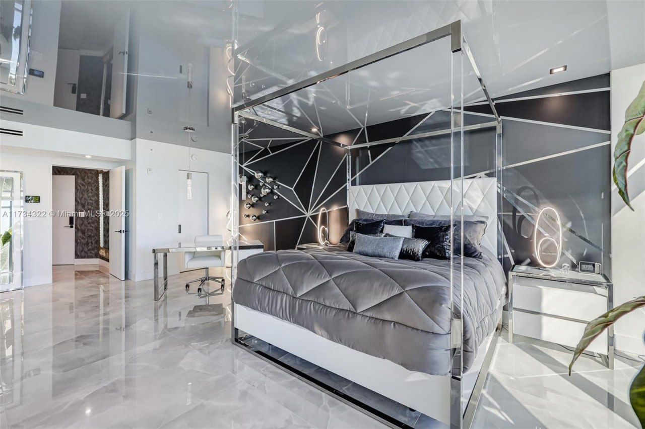 2205 S Surf Rd, Unit 4A, Hollywood, FL 33019 Photo