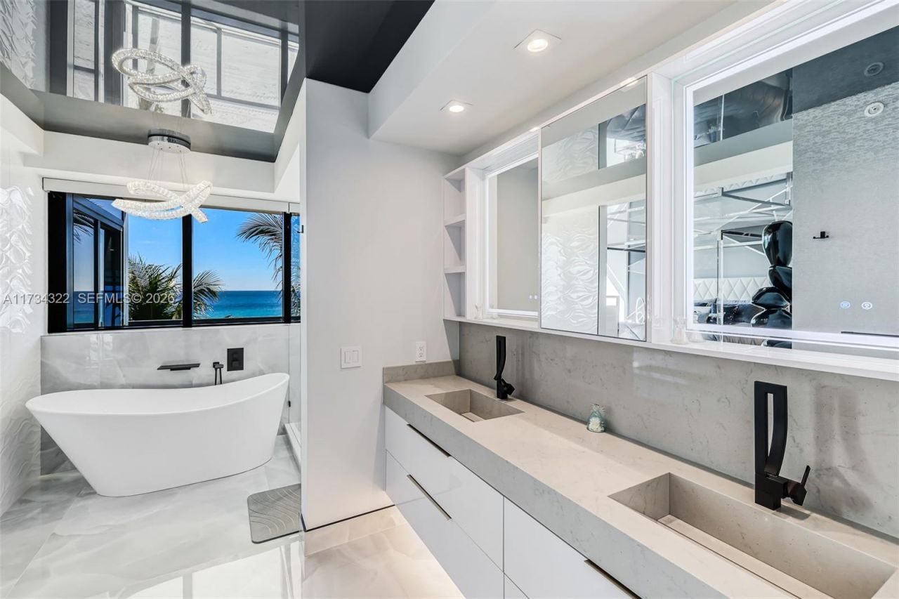 2205 S Surf Rd, Unit 4A, Hollywood, FL 33019 Photo