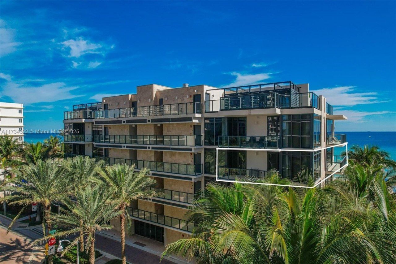 2205 S Surf Rd, Unit 4A, Hollywood, FL 33019 Photo