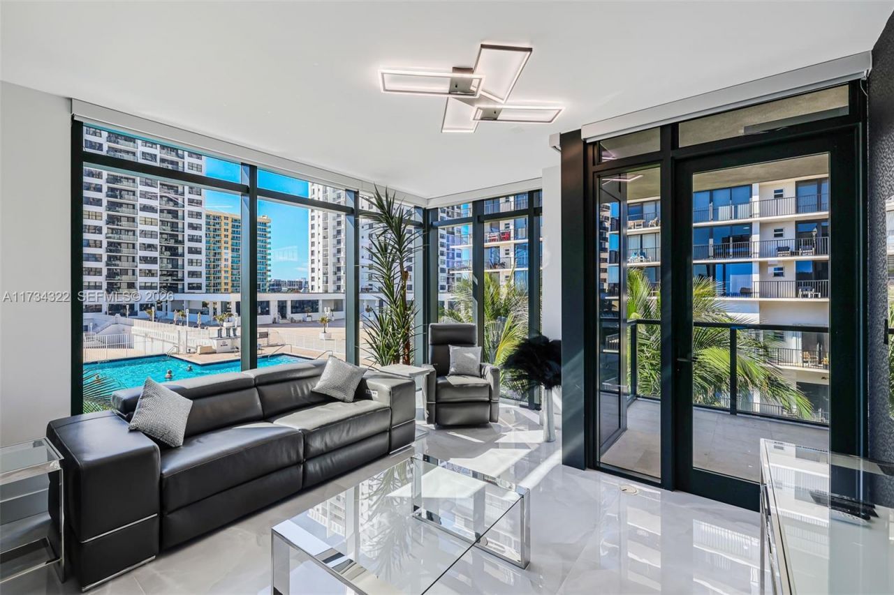 2205 S Surf Rd, Unit 4A, Hollywood, FL 33019 Photo
