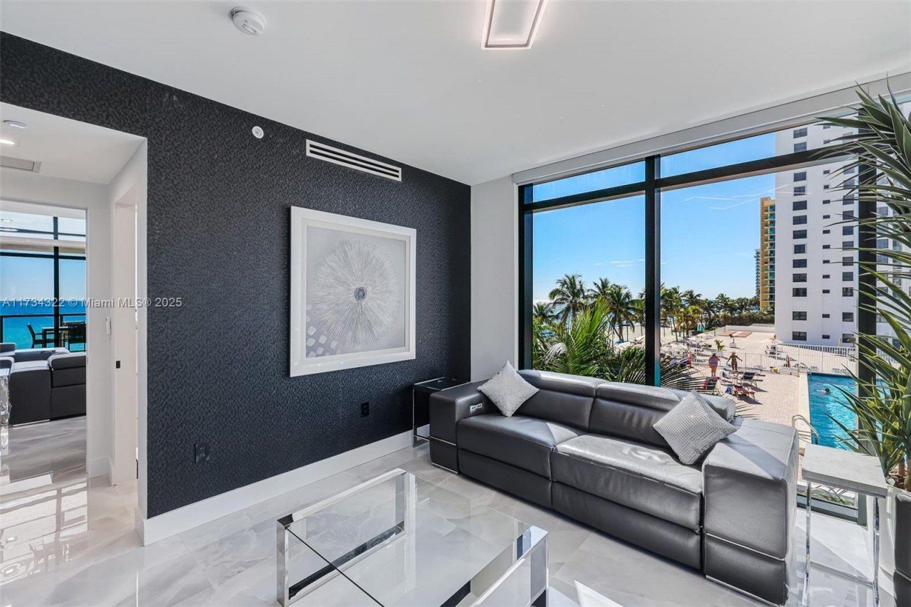 2205 S Surf Rd, Unit 4A, Hollywood, FL 33019 Photo