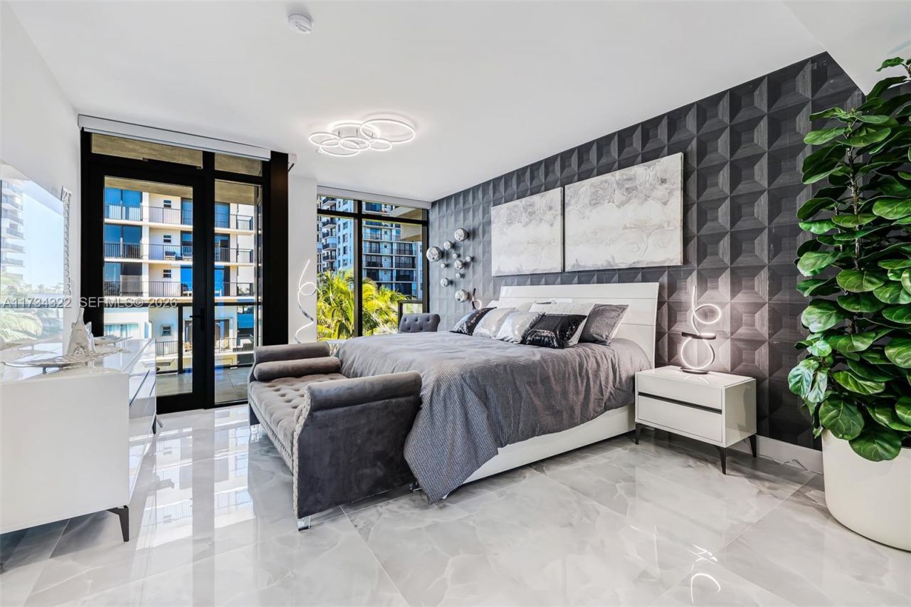2205 S Surf Rd, Unit 4A, Hollywood, FL 33019 Photo