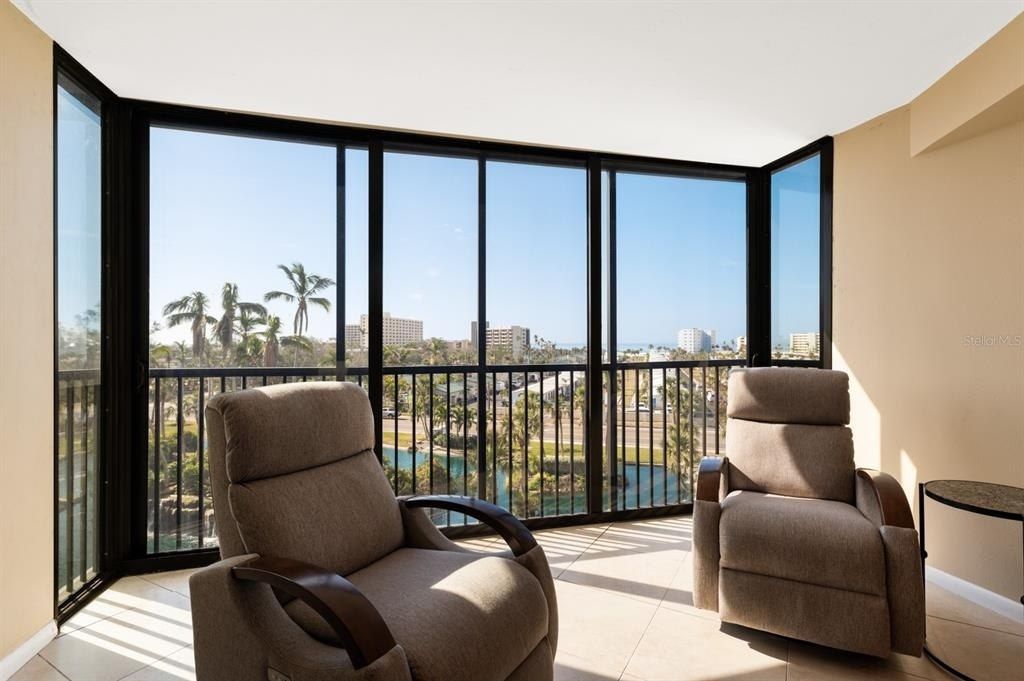 5855 Midnight Pass Road, Unit 520, Sarasota, FL 34242 Photo