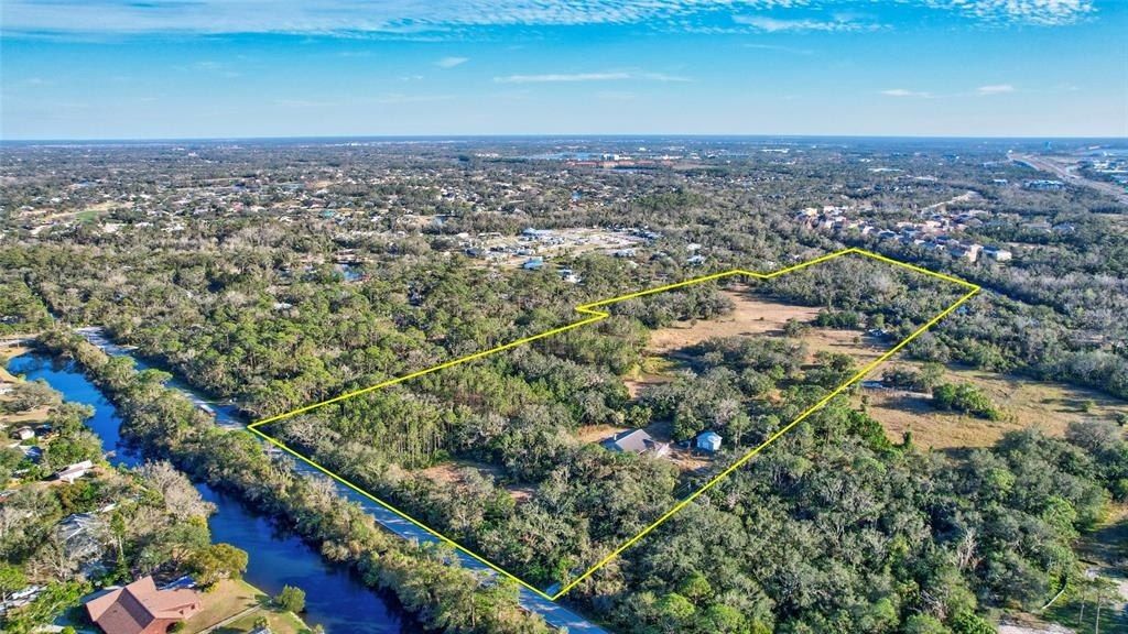 8330 Linger Lodge Road, Bradenton, FL 34202 Photo