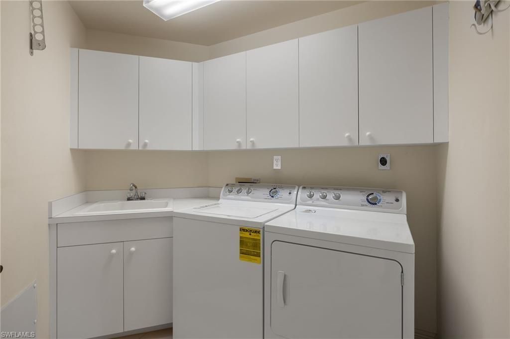 14811 Laguna Dr, Unit 101, Fort Myers, FL 33908 Photo