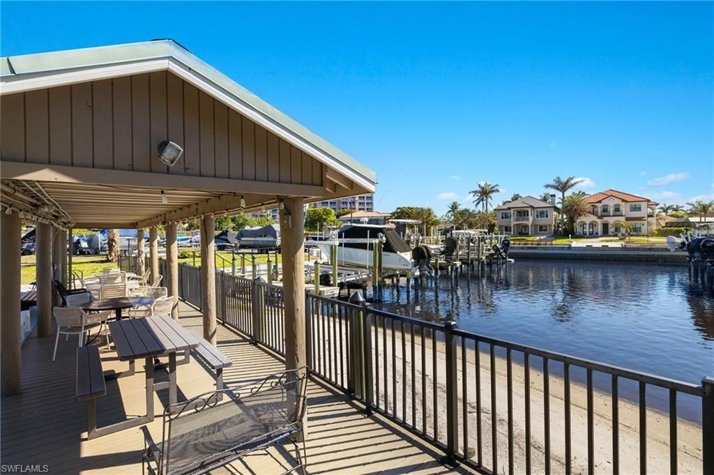 14811 Laguna Dr, Unit 101, Fort Myers, FL 33908 Photo