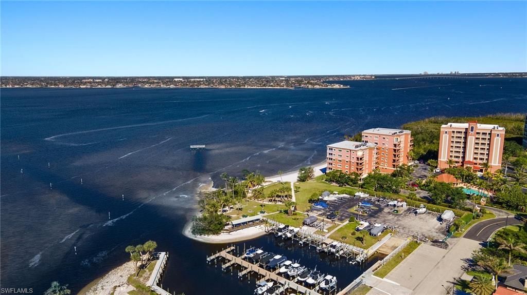 14811 Laguna Dr, Unit 101, Fort Myers, FL 33908 Photo