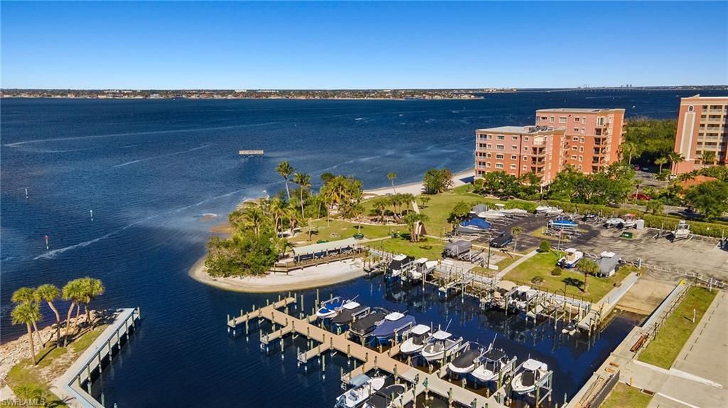 14811 Laguna Dr, Unit 101, Fort Myers, FL 33908 Photo