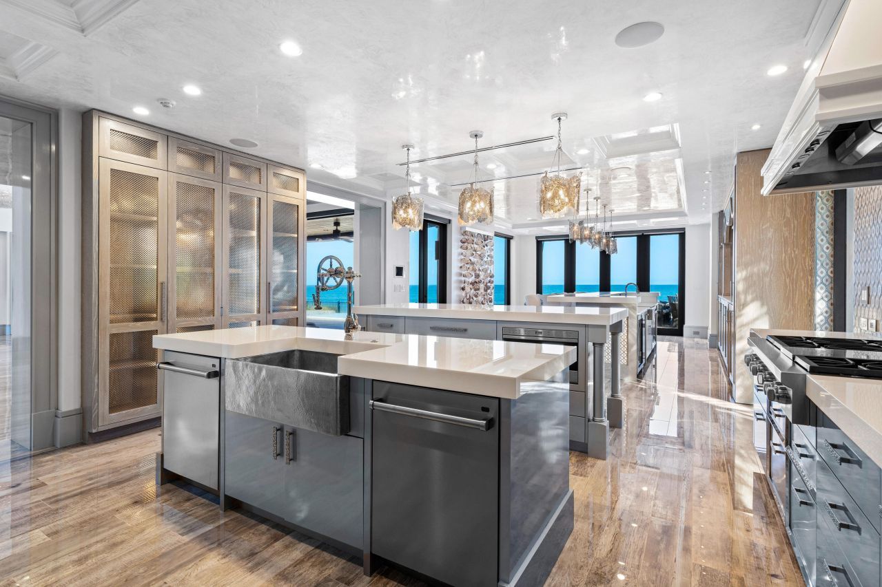 14 Ocean Drive, Jupiter Inlet Colony, FL 33469 Photo