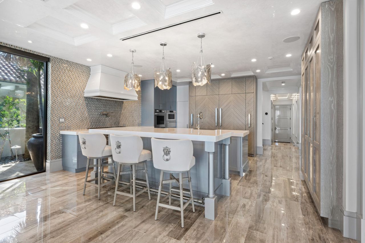 14 Ocean Drive, Jupiter Inlet Colony, FL 33469 Photo