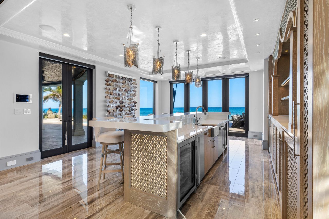 14 Ocean Drive, Jupiter Inlet Colony, FL 33469 Photo