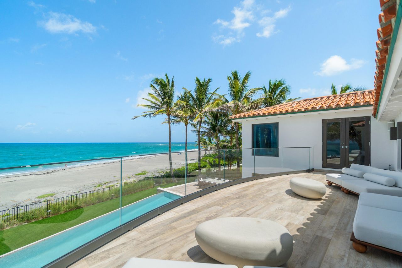 14 Ocean Drive, Jupiter Inlet Colony, FL 33469 Photo