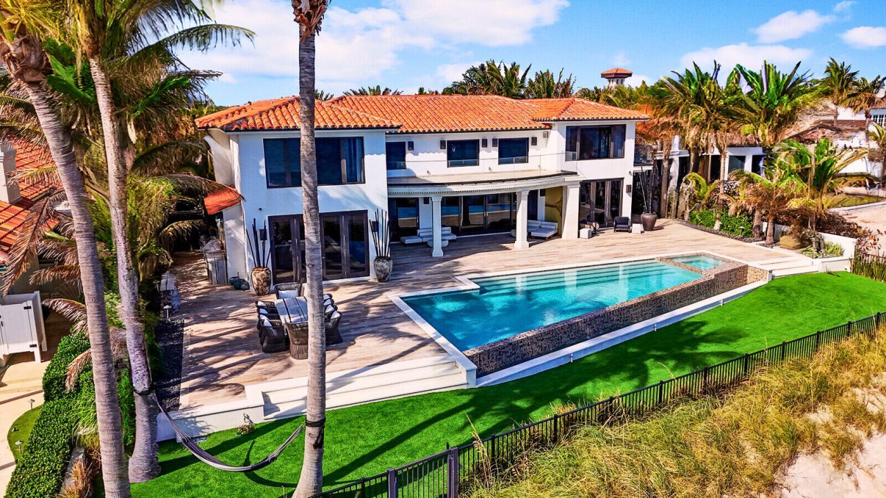 14 Ocean Drive, Jupiter Inlet Colony, FL 33469 Photo